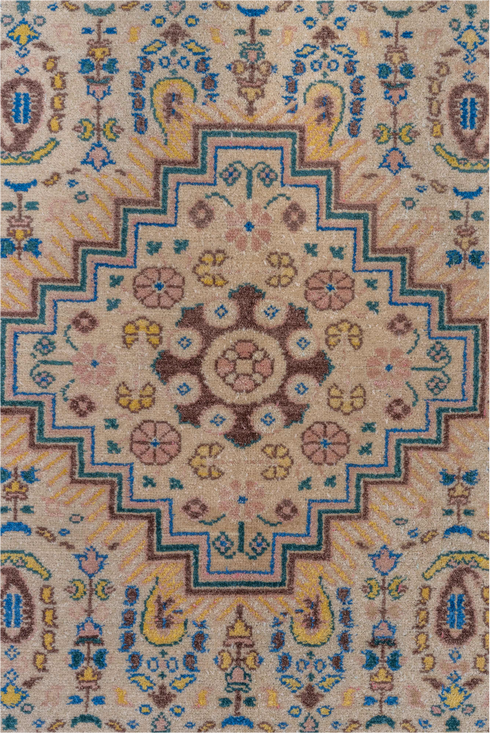 Vintage Sivas Area Rug (5' x 8')
